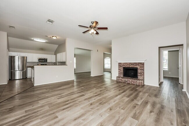 Photo - 1738 Oneal St