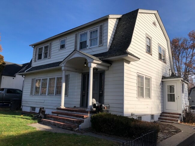 Photo - 207 S 16th Ave Unit #B