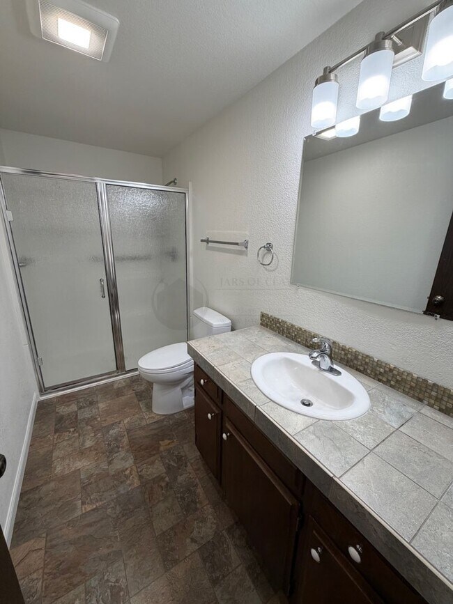 Photo - Great Single Level Unit- Rent Ready!!