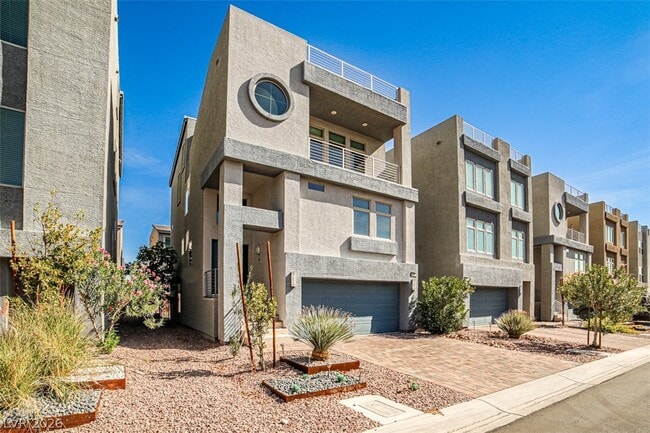 8052 Haywood Estate Ave