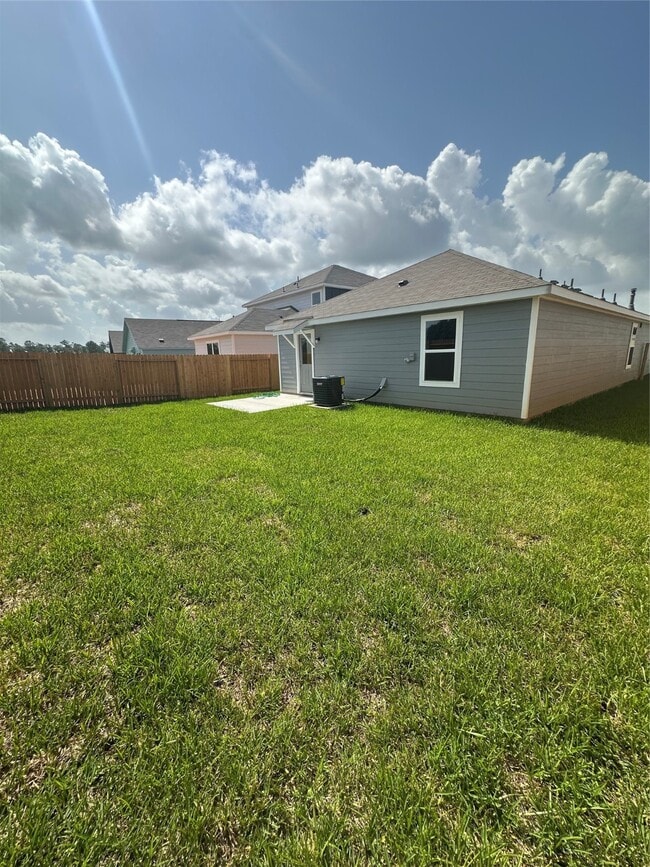 Photo - 16453 Blossom Grv Dr
