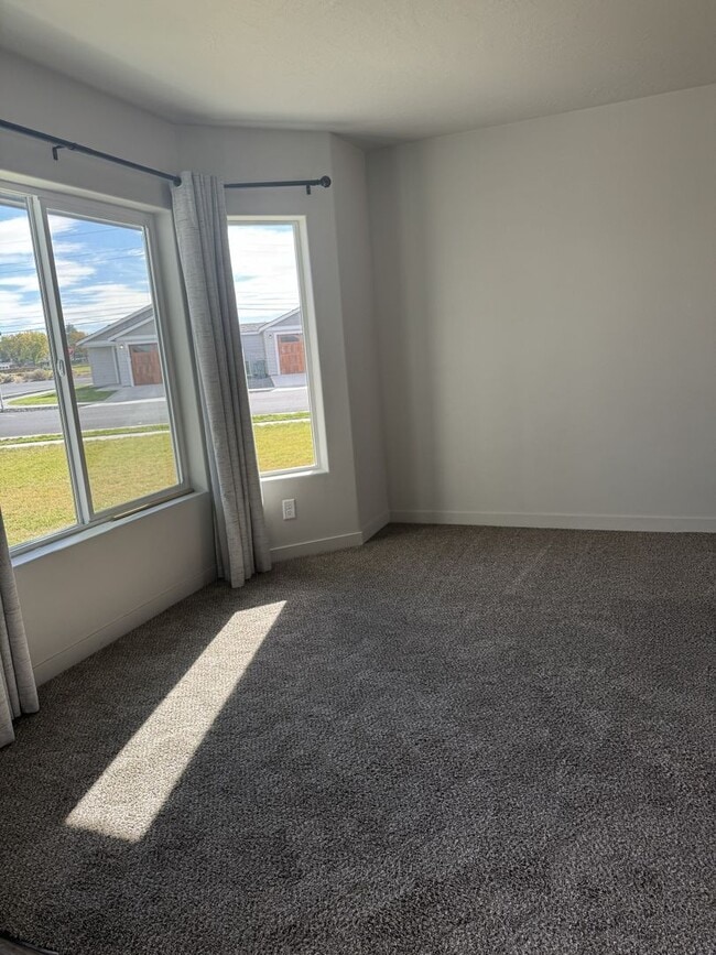 Photo - Open Concept Living