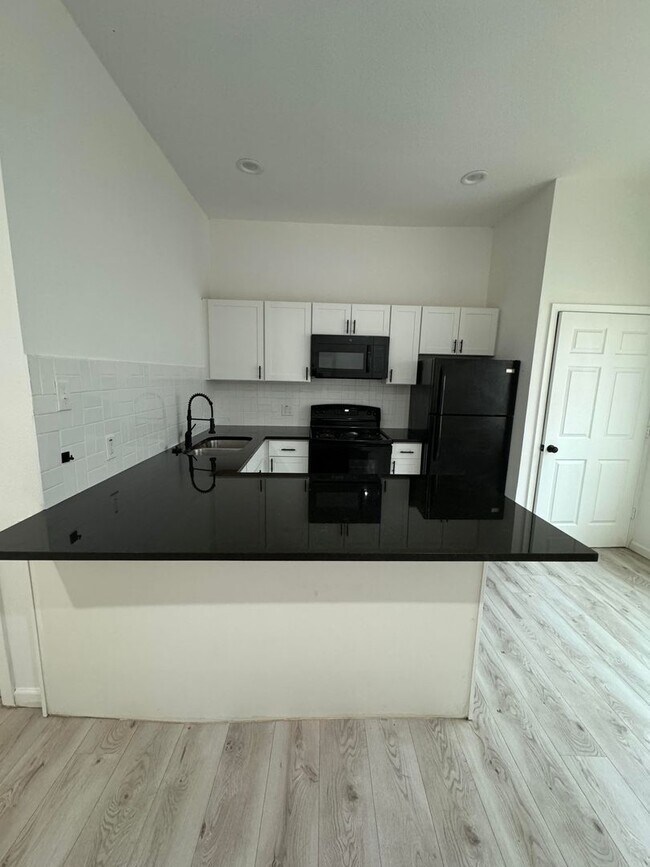 Updated triplex in Arts! Rental Para alquiler en Dallas, TX