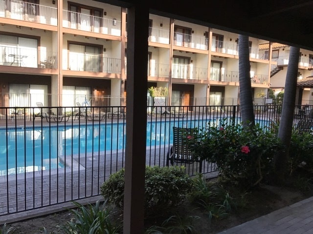 Photo - Los Caballeros #111 Unidad 111B