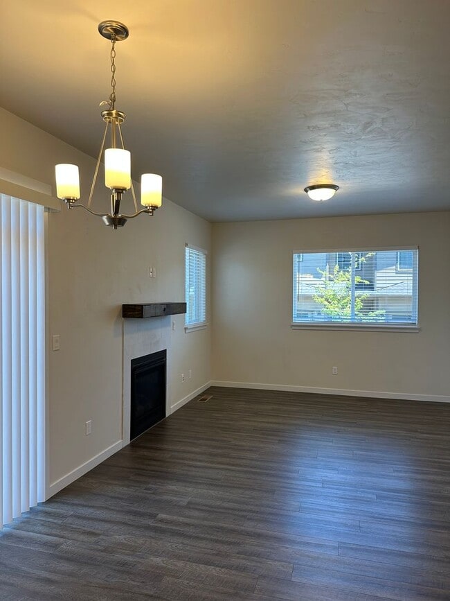Photo - Like new construction near St. Charles!  W/S/G included!