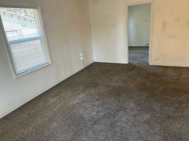 Photo - 207-209-211 N 24th ST Unit 211 N 24th