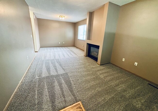 Photo - 4 Bed 2 Bath Centrally Located - Pre Leasing for the 2026/2027 School Year!