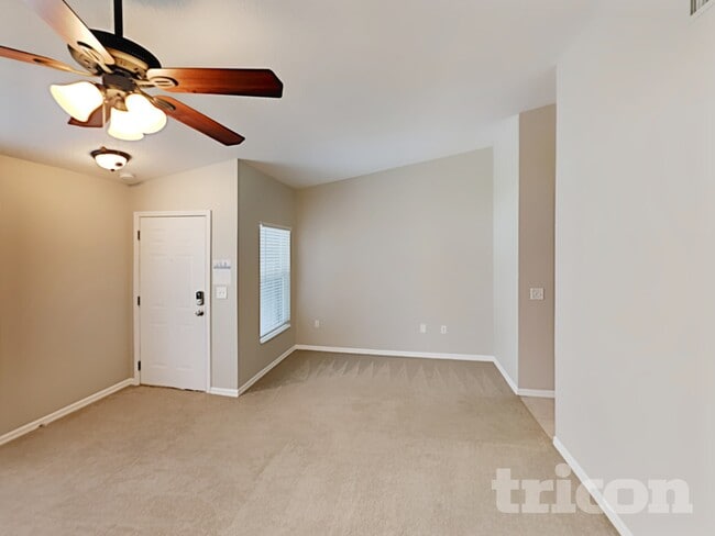 Photo - 1403 14th St W