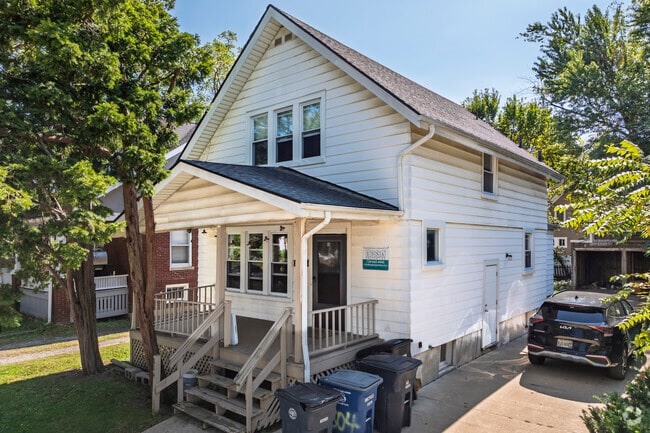 Photo - 804 McKinley Ave