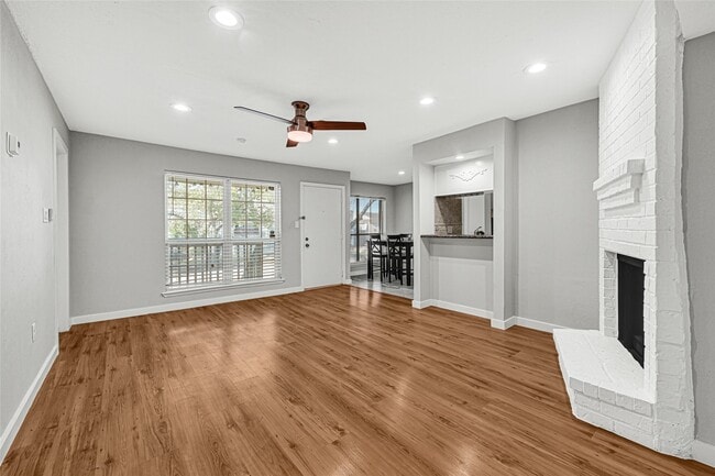 Building Photo - 250 El Dorado Blvd Unit 224