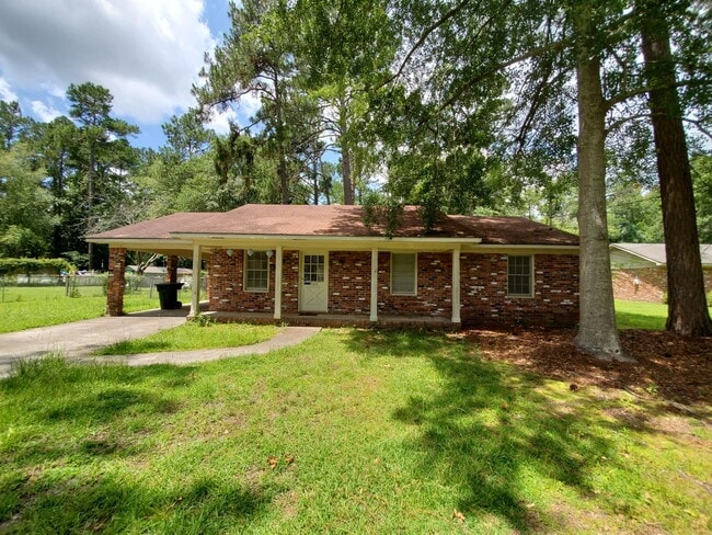 Building Photo - 105 Springdale Rd