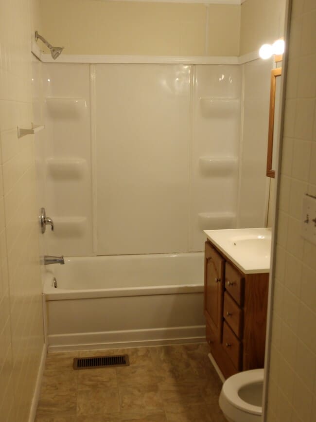 Photo - 625 Buckeye St