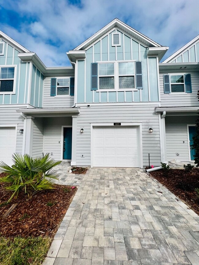Building Photo - Lagoon Life + Luxury Living in St. Johns County - Beachwalk Townhome on the water!