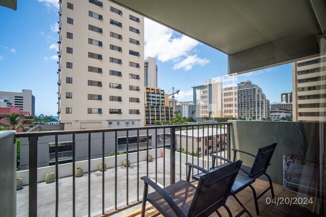 Photo - 1 BD/1 BA/1 ASSIGNED STALL CONDO in Waikik... Unit 512