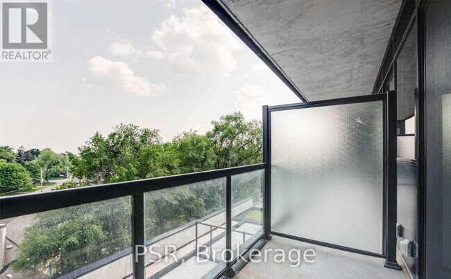 Photo - 2799 Kingston Rd Unité 524