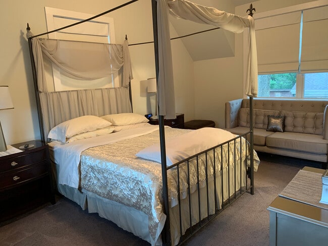 Photo - 3520 Park Ave Unit Master