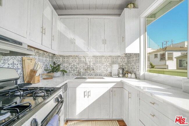 Photo - 4400 Ocean Dr