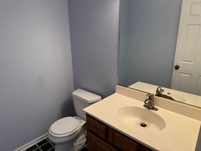 Photo - 2717 Bristol Dr
