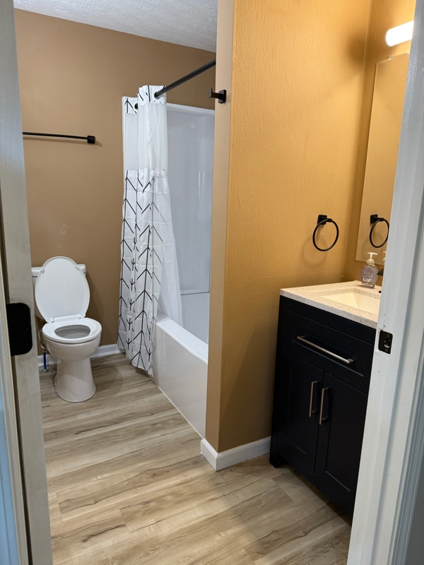 Photo - 3302 N Chester Ave