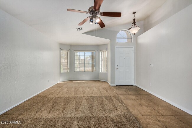 Photo - 1122 W Morelos St