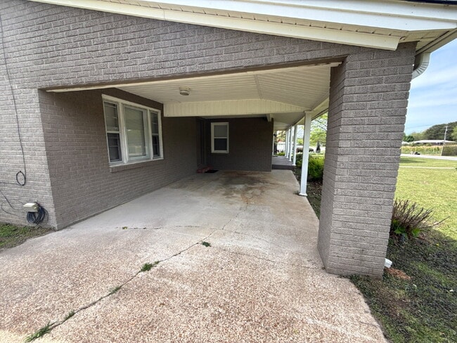 Photo - "Charming 4-Bedroom Home with Hardwood Floors on Ready Section Road!"