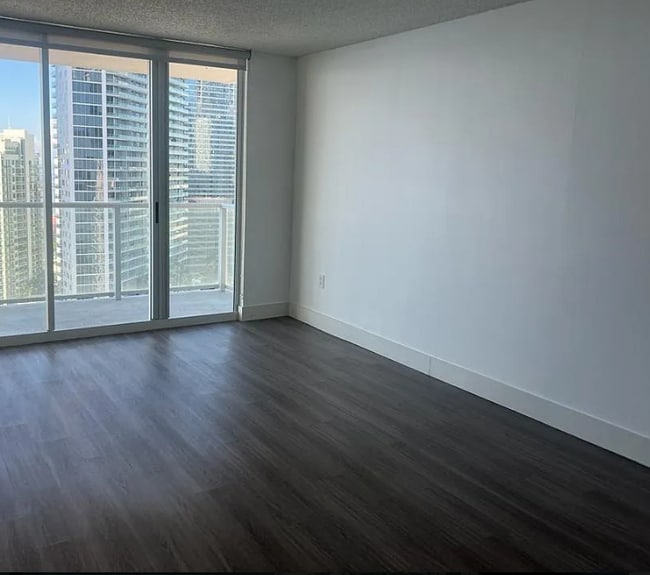 Photo - 1155 Brickell Bay Dr Unit 2905