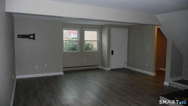 Photo - 11 Little River Ln