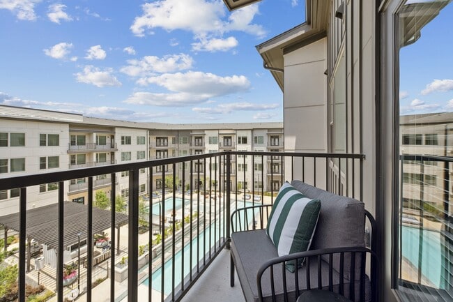 Diamond Flats - Diamond Flats Apartments