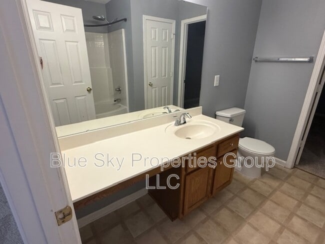 Photo - 5249 Thornton Rd