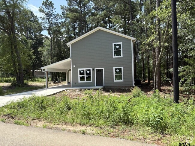 Building Photo - 305 Post Oak Dr Rental