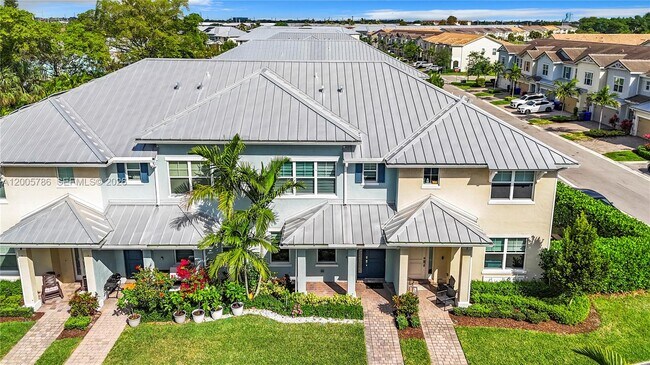 Photo - 5040 Eucalyptus Dr