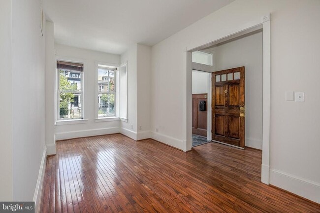 Photo - 3002 13th St NW