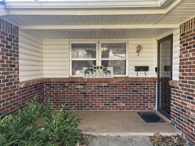 Photo - 969 Barkley Cir