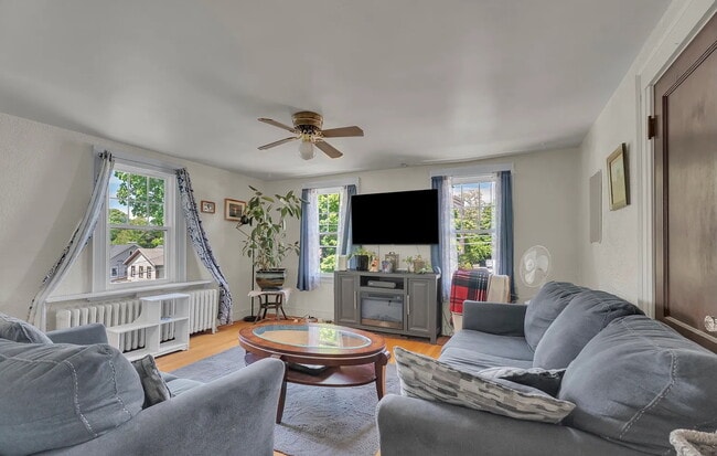 Living Room - 22 Hillside Ave Unit 2nd Floor