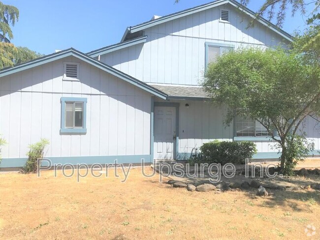 Building Photo - 1485 Bradford Way Rental