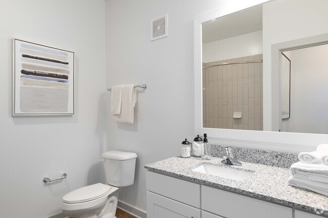 1BR, 1BA - 816SF Bathroom