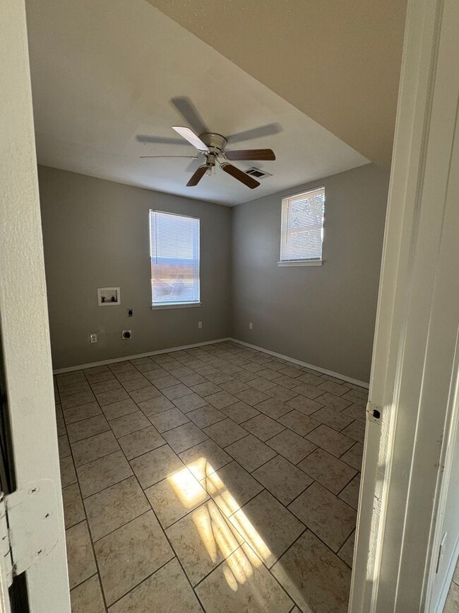 Photo - 909 North 41stStreet Unit 909.5
