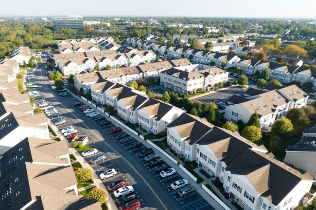 Photo - The Seasons at East Meadow