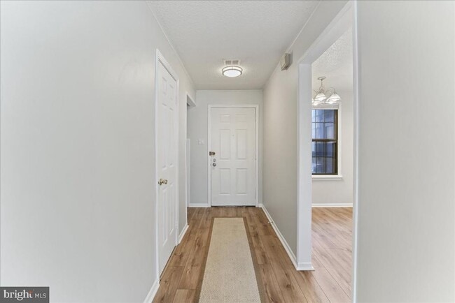 Photo - 44 Witherspoon Ct
