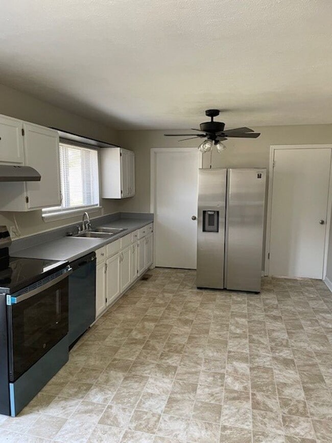 Photo - SINGLE FAMILY HOME