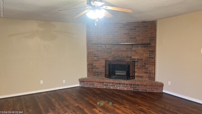 Photo - 800 Fort Worth St