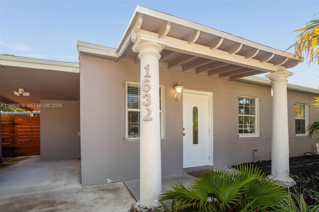 Photo - 1632 NW 6th Ave