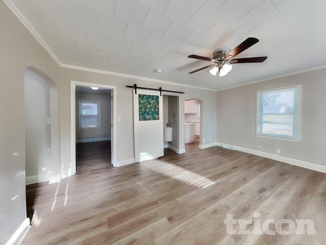 Photo - 1 Roberta Rd