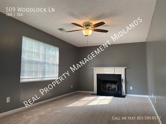 Photo - 509 Woodlock Ln