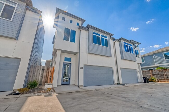 Photo - 8930 Spring Knoll Forest Dr
