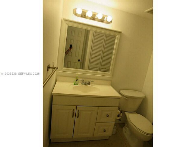 Photo - 205 Lakeview Dr Unidad 202