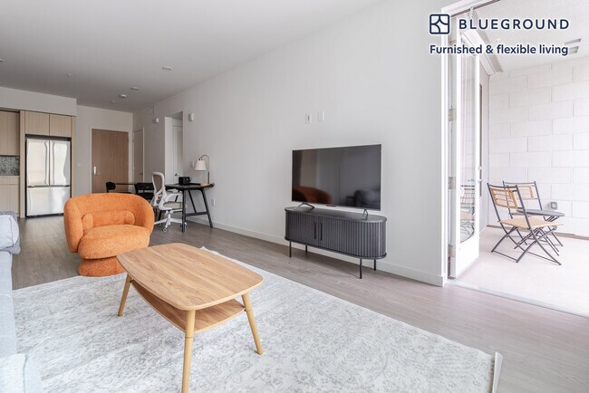 Photo - 3301 Innovation Wy Unidad FL4-ID1851