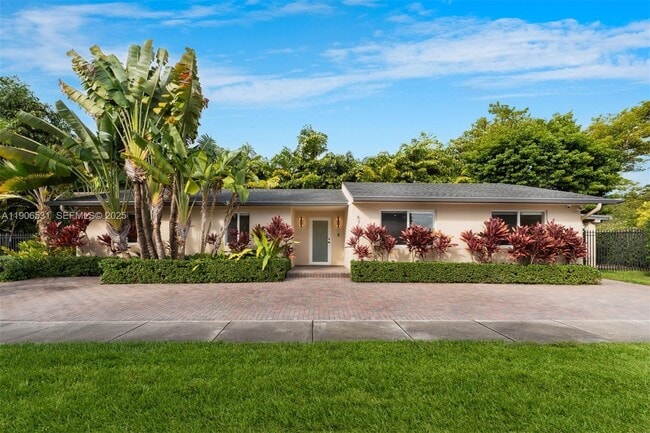 Building Photo - 6701 SW 49th Terrace