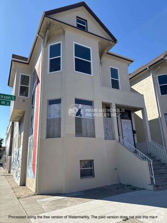Building Photo - 3 bedroom in Oakland CA 94619 Rental