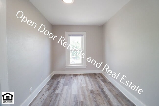 Photo - 1918 Riedmiller Ave Unidad 1918 Riedmiller Ave Apt 3